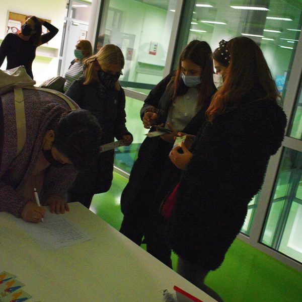 Nula-Plesni-Zbirkus-2022-3 Nula-Plesni-Zbirkus-2022-3